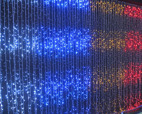 فوق العاده درخشان 127-V پری در فضای باز نورهای کریسمس UK پرده برای ساختمان