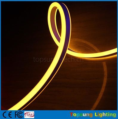 فروش داغ 12 ولت دو طرفه که از رنگ زرد لامپ نیون انعطاف پذیر برای فضای باز تولید می کند