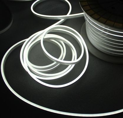 نون فلکس مینی فوق العاده درخشان و انعطاف پذیری کامل نوار طناب نون فلکس 6x13mm 24v نوار سفید